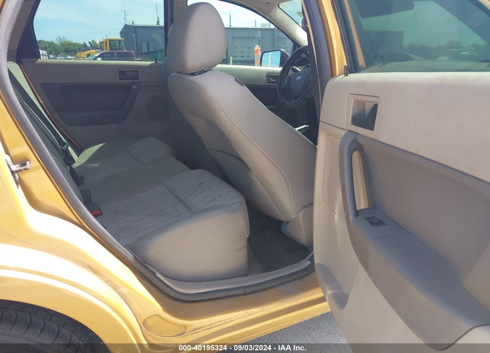 2009 FORD FOCUS SE VIN: 1FAHP35N79W213080