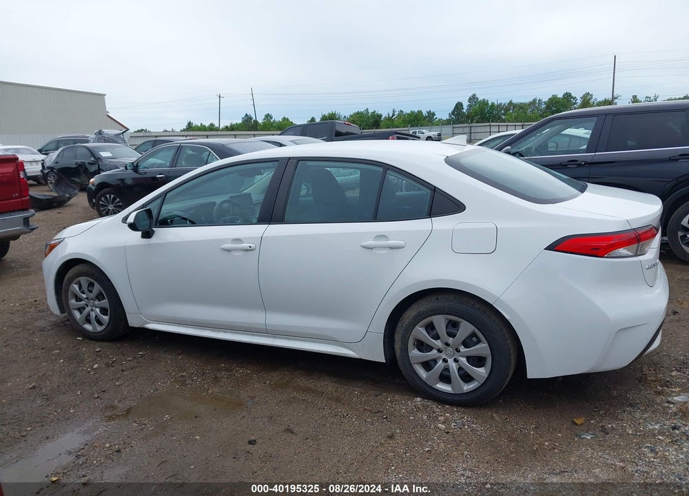 2021 TOYOTA COROLLA LE VIN: 5YFEPMAE3MP257894