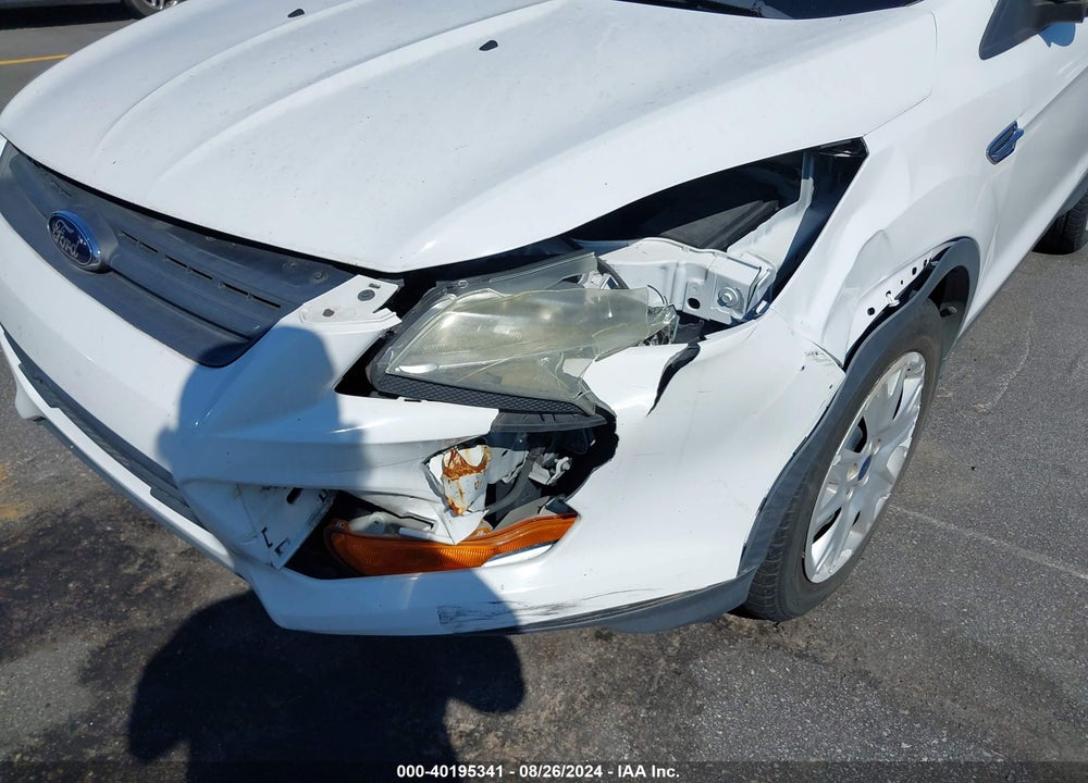 2014 FORD ESCAPE S VIN: 1FMCU0F72EUD09972