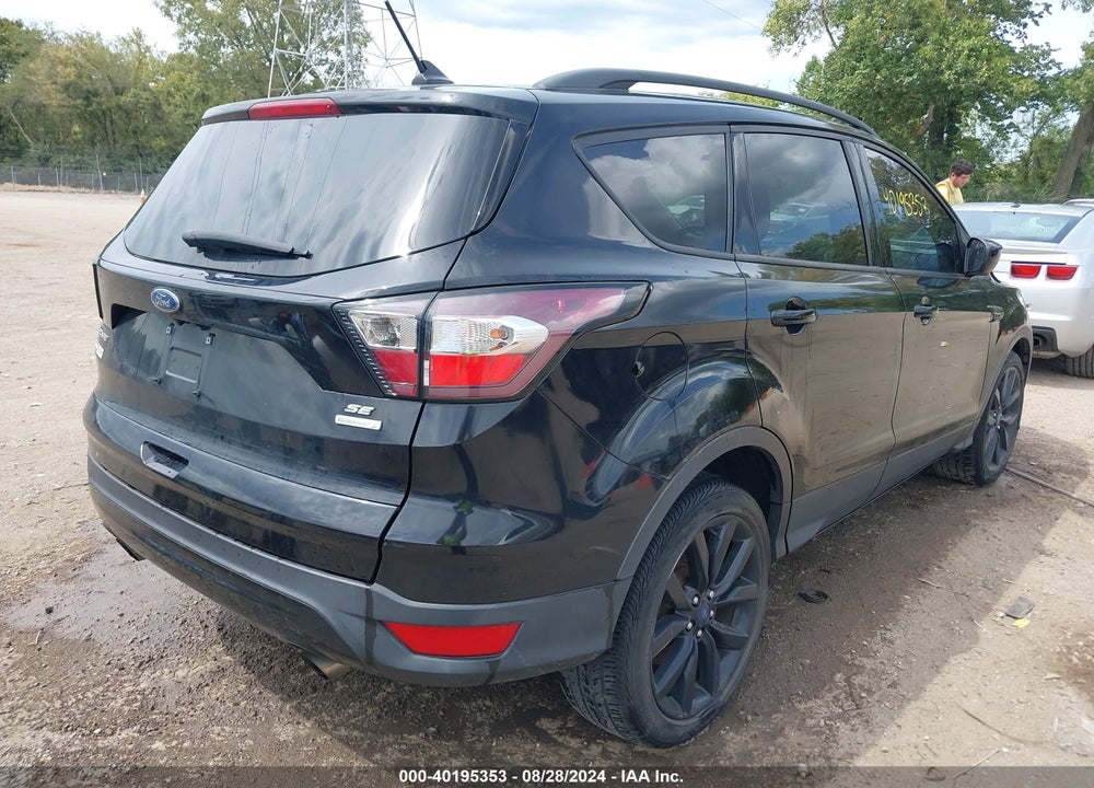 2018 FORD ESCAPE SE VIN: 1FMCU0GD5JUA96627