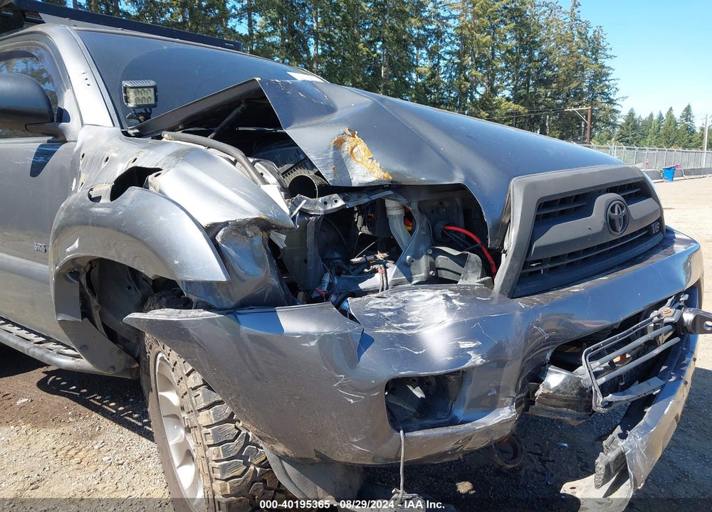2008 TOYOTA 4RUNNER SR5 V8 VIN: JTEBT14R58K002711