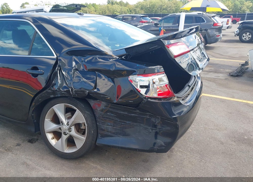 2014 TOYOTA CAMRY SE V6 VIN: 4T1BK1FK9EU548060