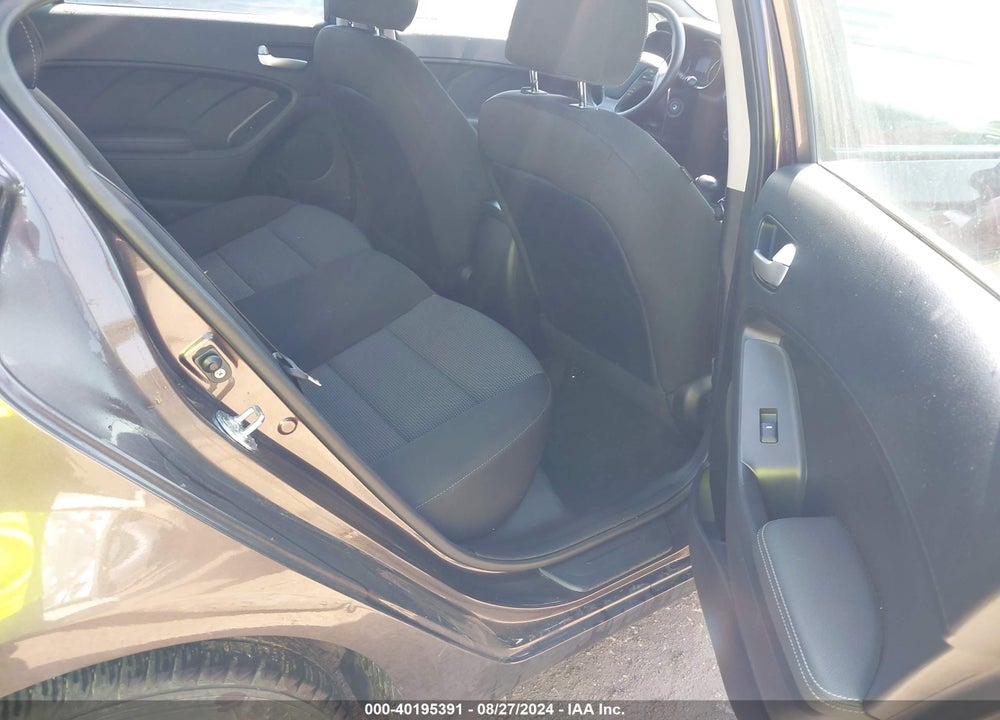 2018 KIA FORTE LX VIN: 3KPFK4A70JE187594