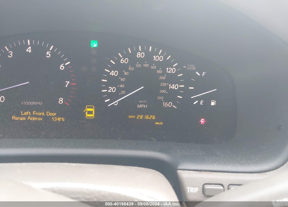 2005 LEXUS LS 430 VIN: JTHBN36F950173920