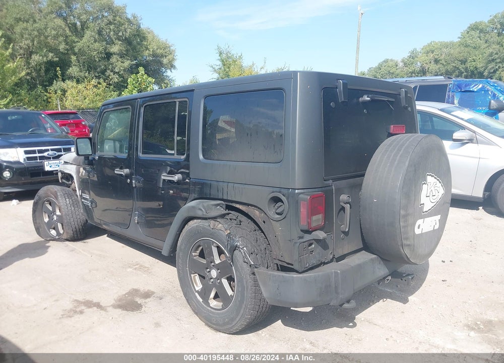 2015 JEEP WRANGLER UNLIMITED SPORT VIN: 1C4BJWDG9FL717374
