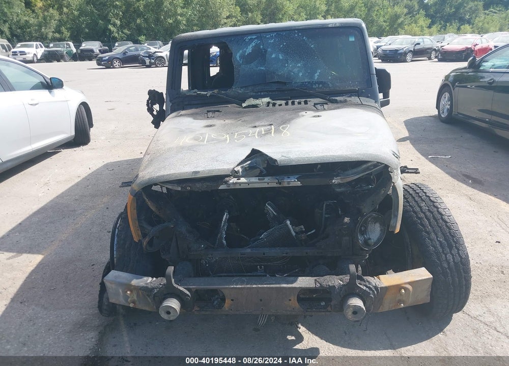 2015 JEEP WRANGLER UNLIMITED SPORT VIN: 1C4BJWDG9FL717374