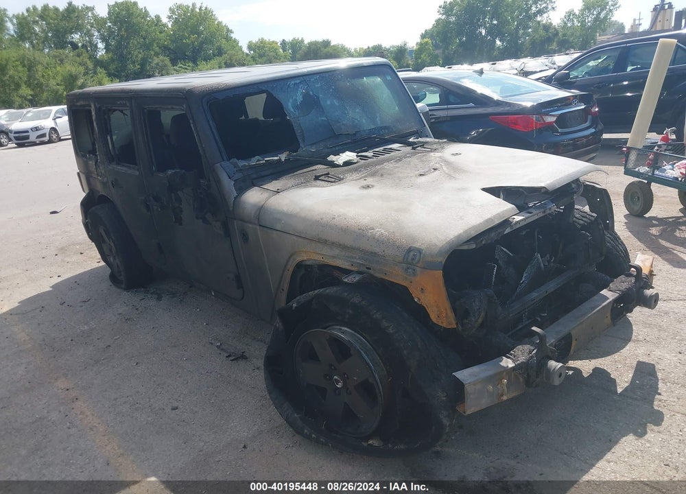 2015 JEEP WRANGLER UNLIMITED SPORT VIN: 1C4BJWDG9FL717374