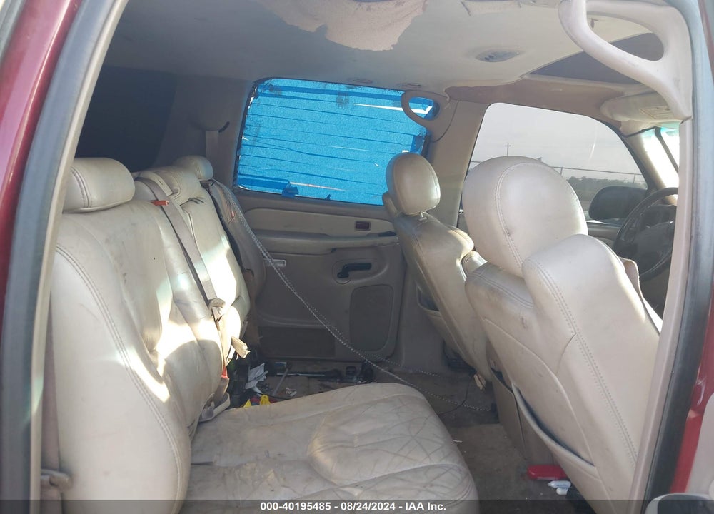 2003 CHEVROLET SUBURBAN 1500 LT VIN: 1GNEC16Z63J266878