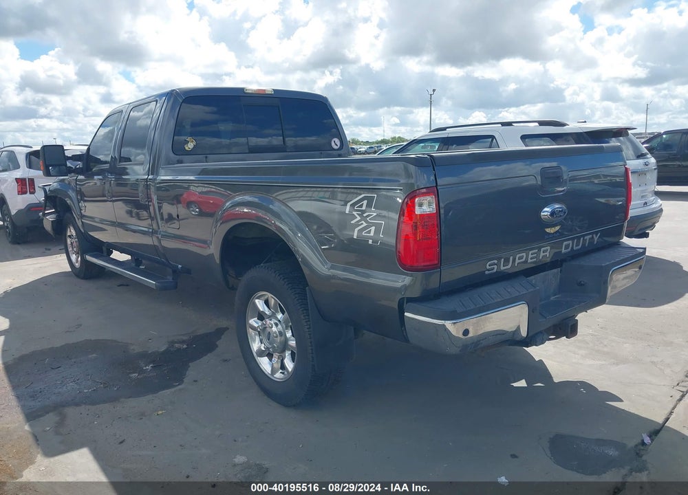 2015 FORD F-350 LARIAT VIN: 1FT8W3BT3FEA95739