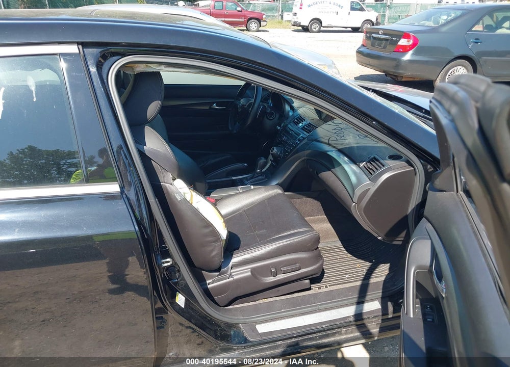 2013 ACURA TL 3.7 VIN: 19UUA9F72DA000168
