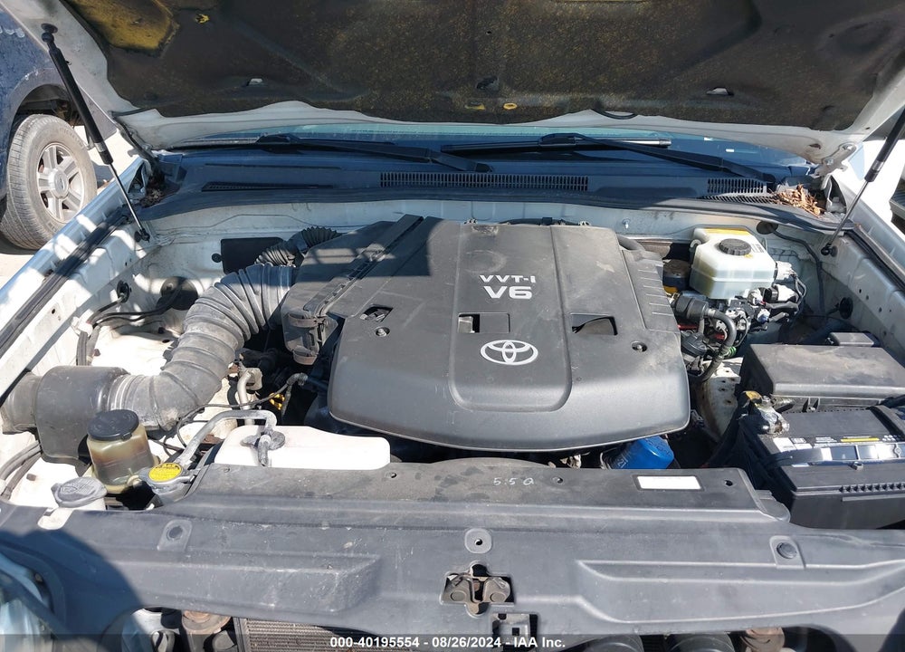 2004 TOYOTA 4RUNNER SR5 V6 VIN: JTEZU14R640028445