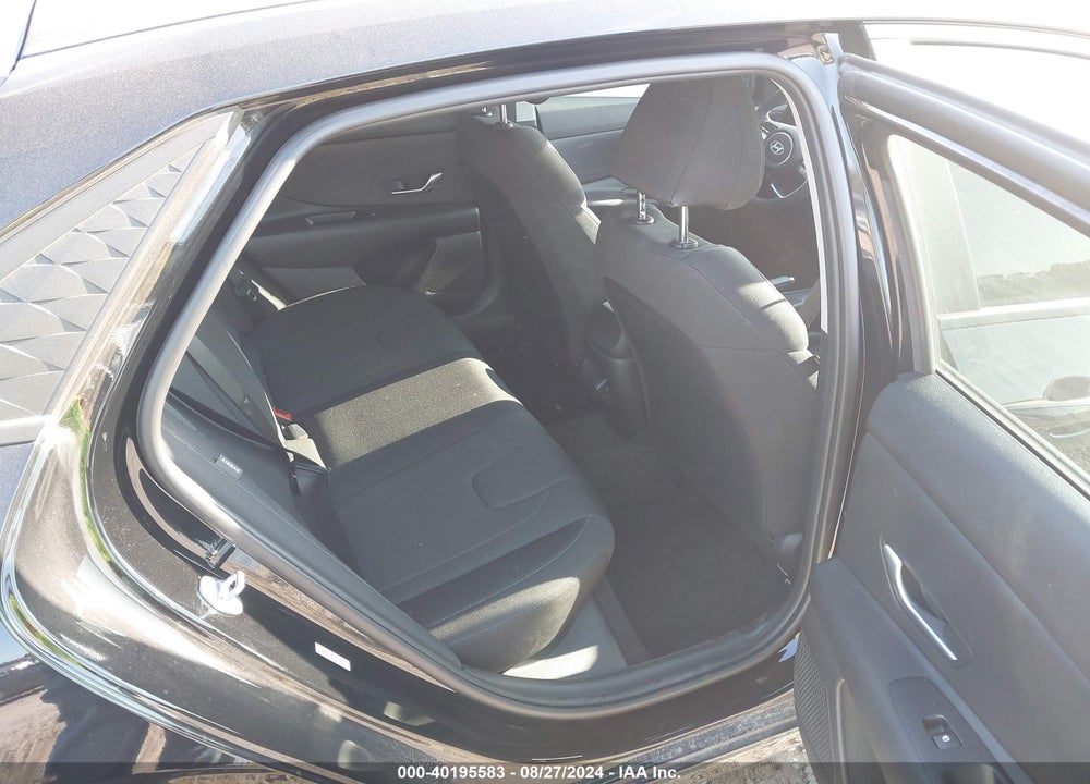 2024 HYUNDAI ELANTRA SE VIN: KMHLL4DG1RU769059