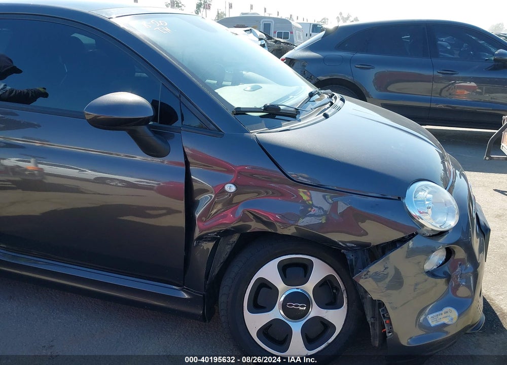 2014 FIAT 500E BATTERY ELECTRIC VIN: 3C3CFFGE3ET175891