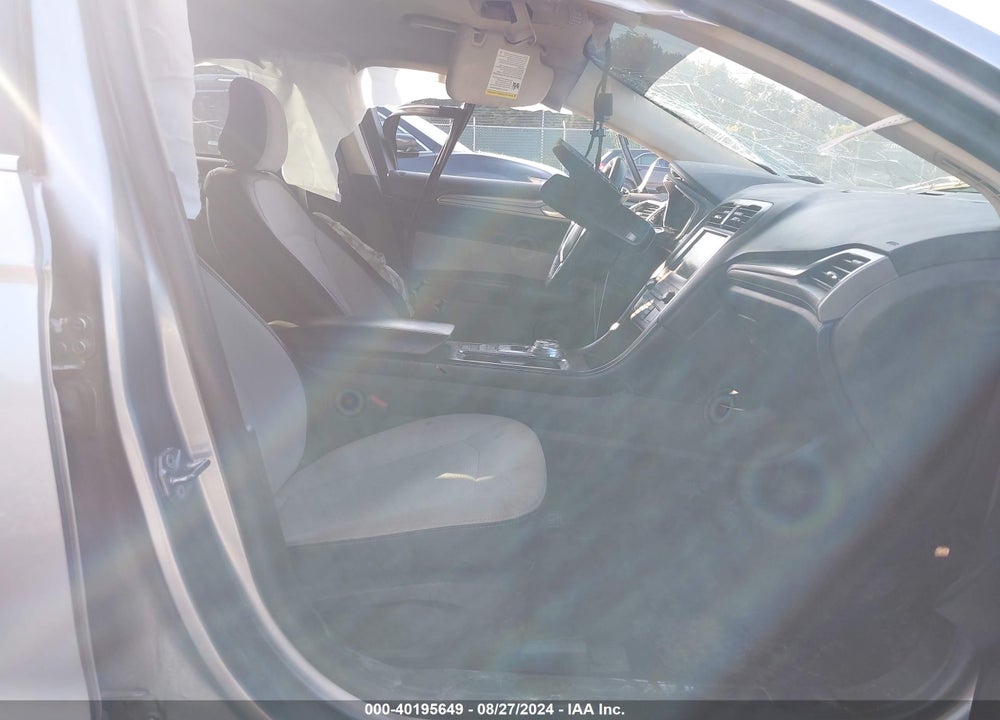 2020 FORD FUSION SE VIN: 3FA6P0HD0LR164405
