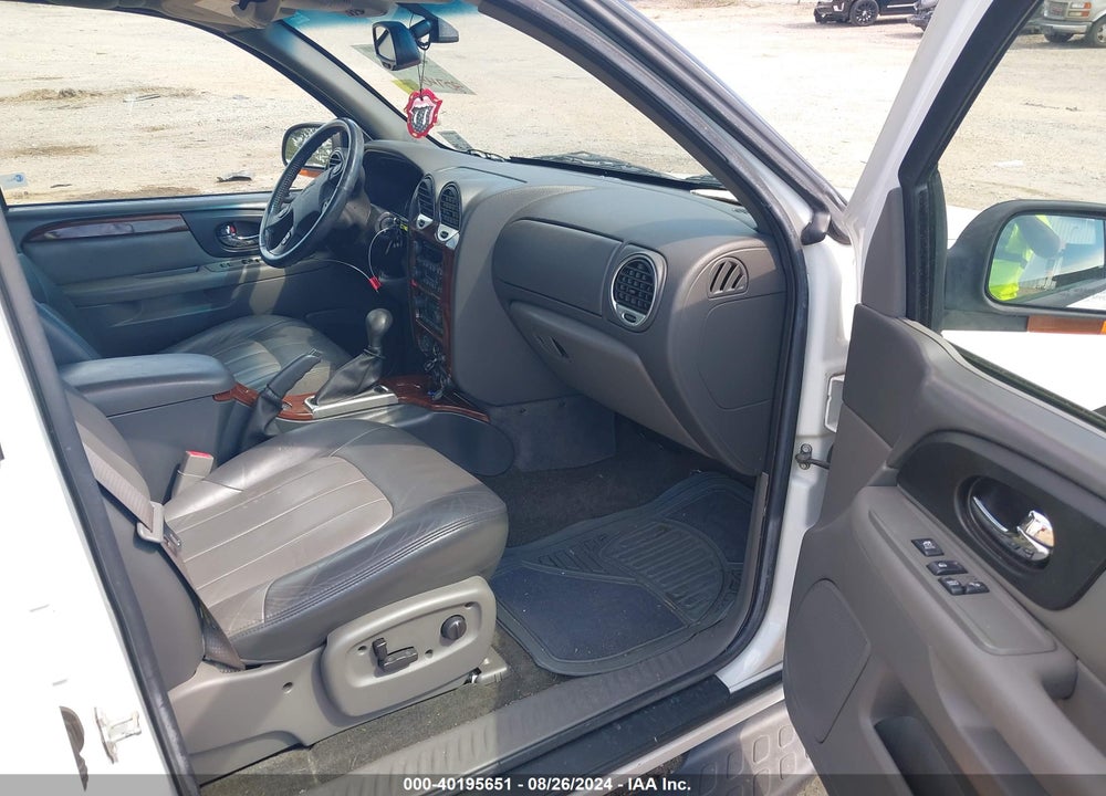 2004 GMC ENVOY SLT VIN: 1GKDT13S442242087