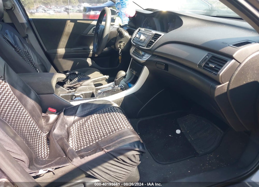 2013 HONDA ACCORD VIN: 1HGCR2F36DA078381