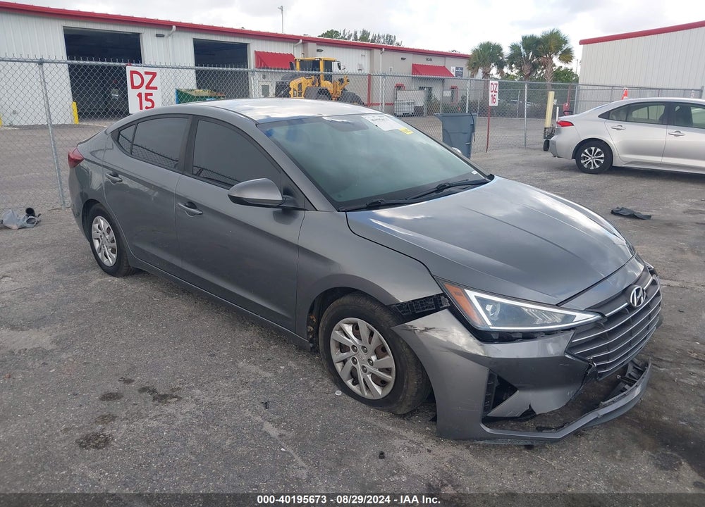 2019 HYUNDAI ELANTRA SE VIN: 5NPD74LF2KH497353