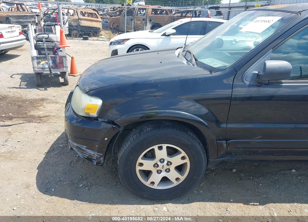 2005 FORD ESCAPE LIMITED VIN: 1FMYU04145KE08471