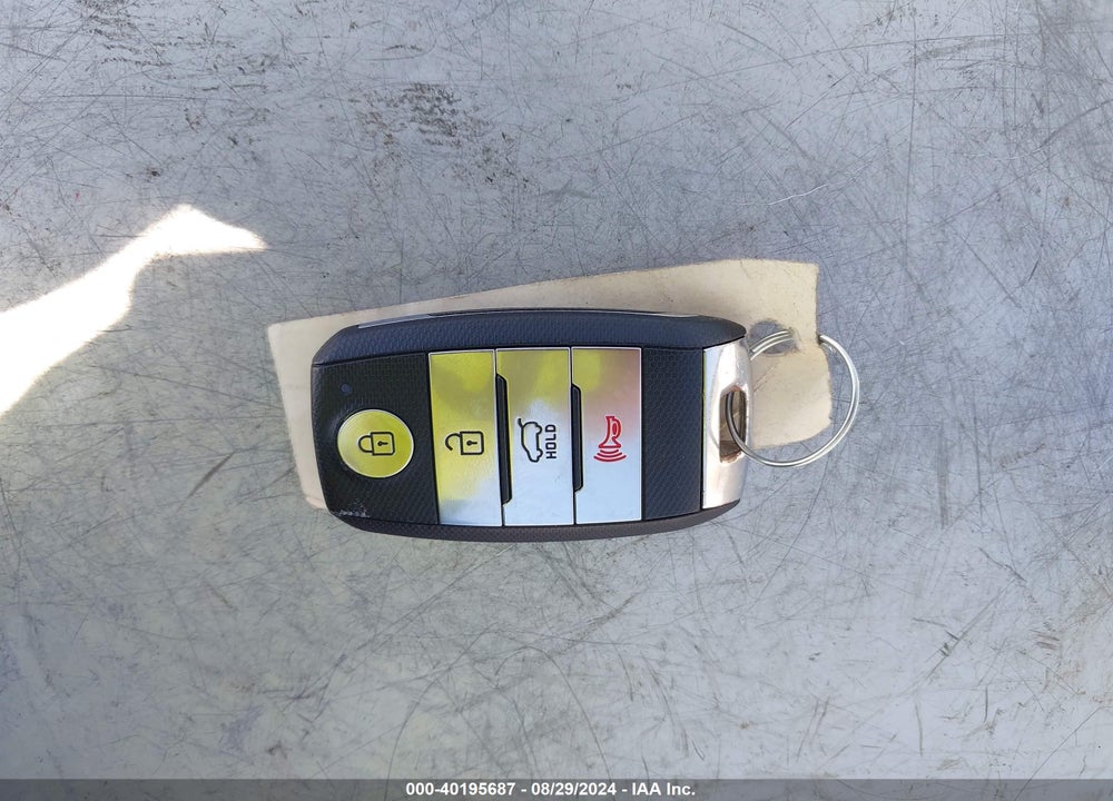 2020 KIA NIRO EV EX PREMIUM VIN: KNDCE3LG1L5053239