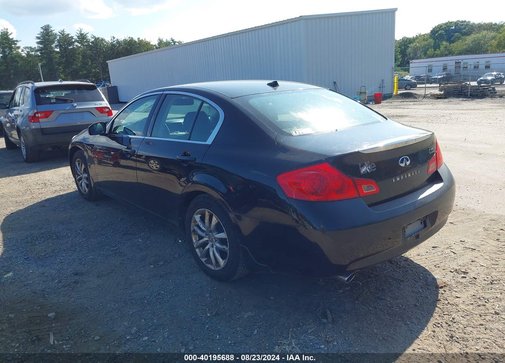 2008 INFINITI G35X VIN: JNKBV61F88M276266