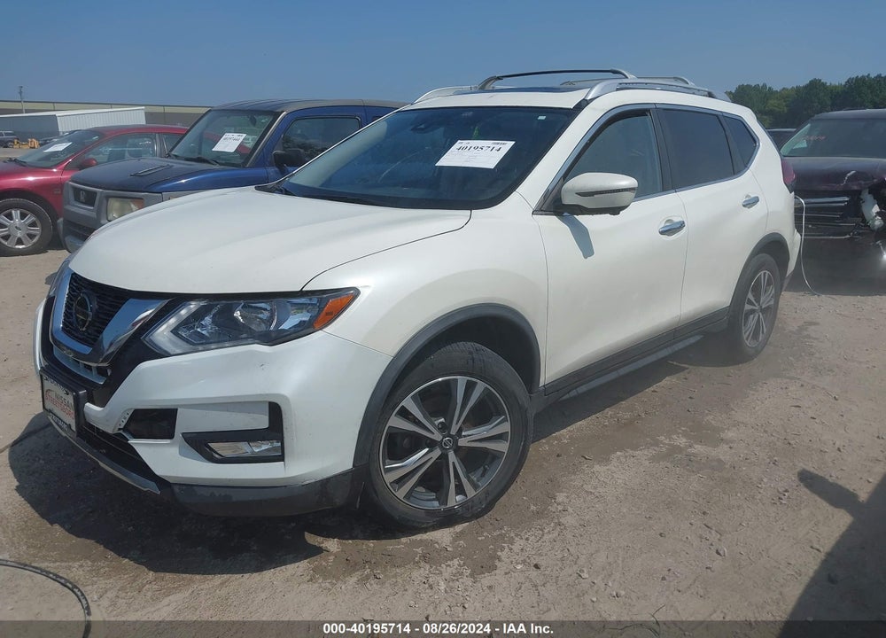 2020 NISSAN ROGUE SV INTELLIGENT AWD VIN: JN8AT2MV3LW102024