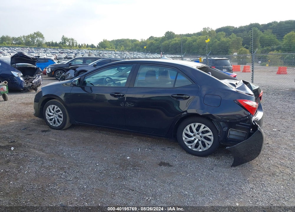 2018 TOYOTA COROLLA LE VIN: 5YFBURHE5JP820258
