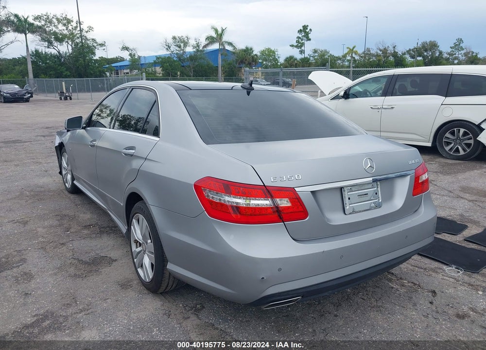 2011 MERCEDES-BENZ E 350 BLUETEC VIN: WDDHF2EBXBA482891