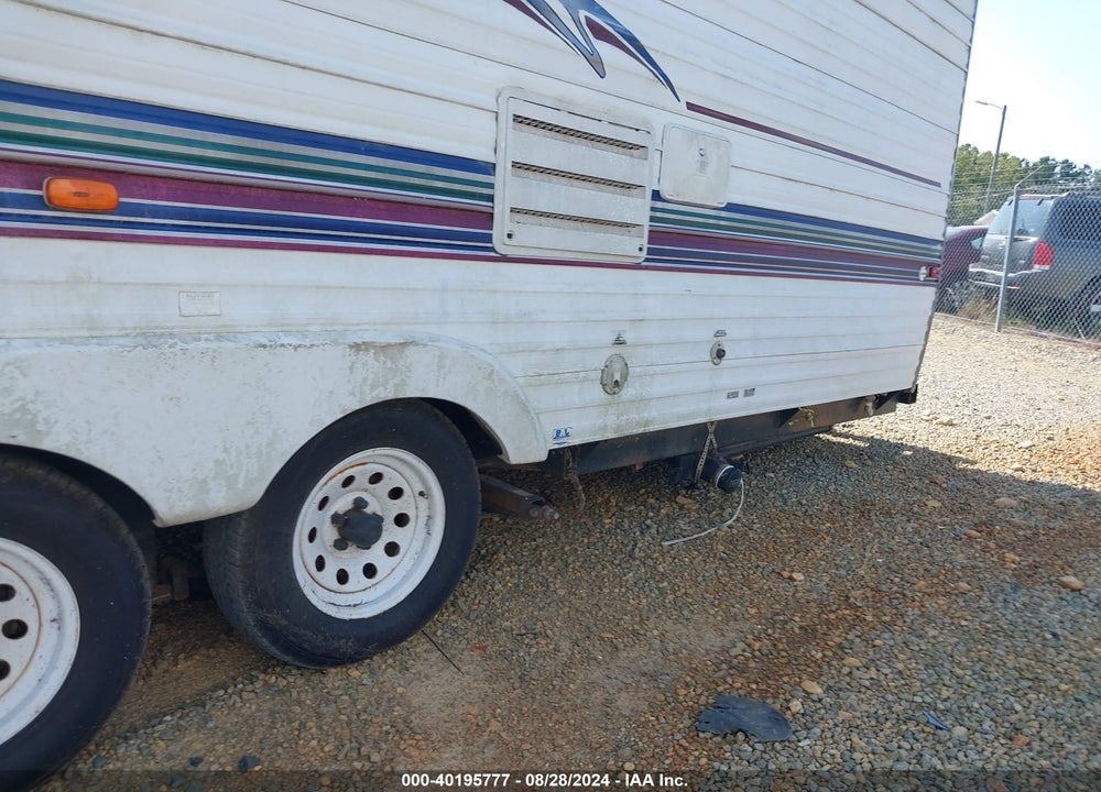2002 FOREST RIVER CT VIN: 4X4TSMG232B010125