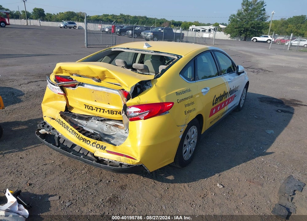 2020 FORD FUSION S VIN: 3FA6P0G72LR104816