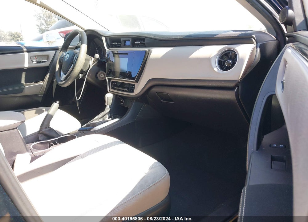 2019 TOYOTA COROLLA LE VIN: 2T1BURHE8KC168611