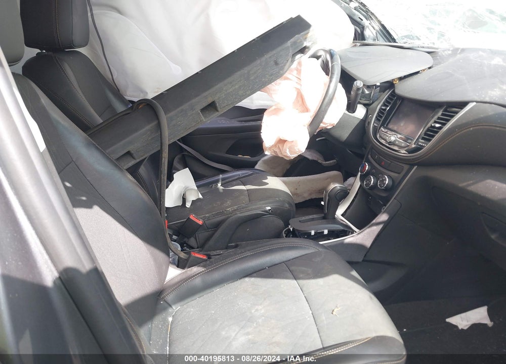 2020 CHEVROLET TRAX FWD LT VIN: 3GNCJLSB0LL280964