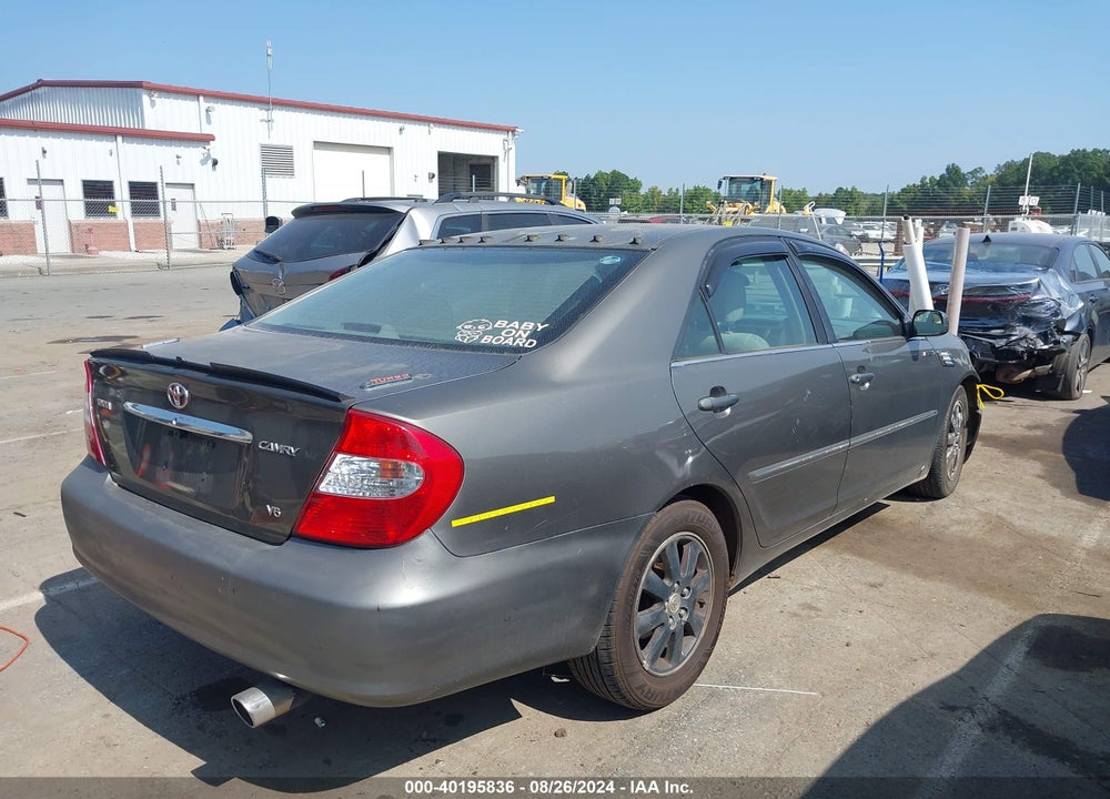 2004 TOYOTA CAMRY XLE V6 VIN: 4T1BF30K94U579946