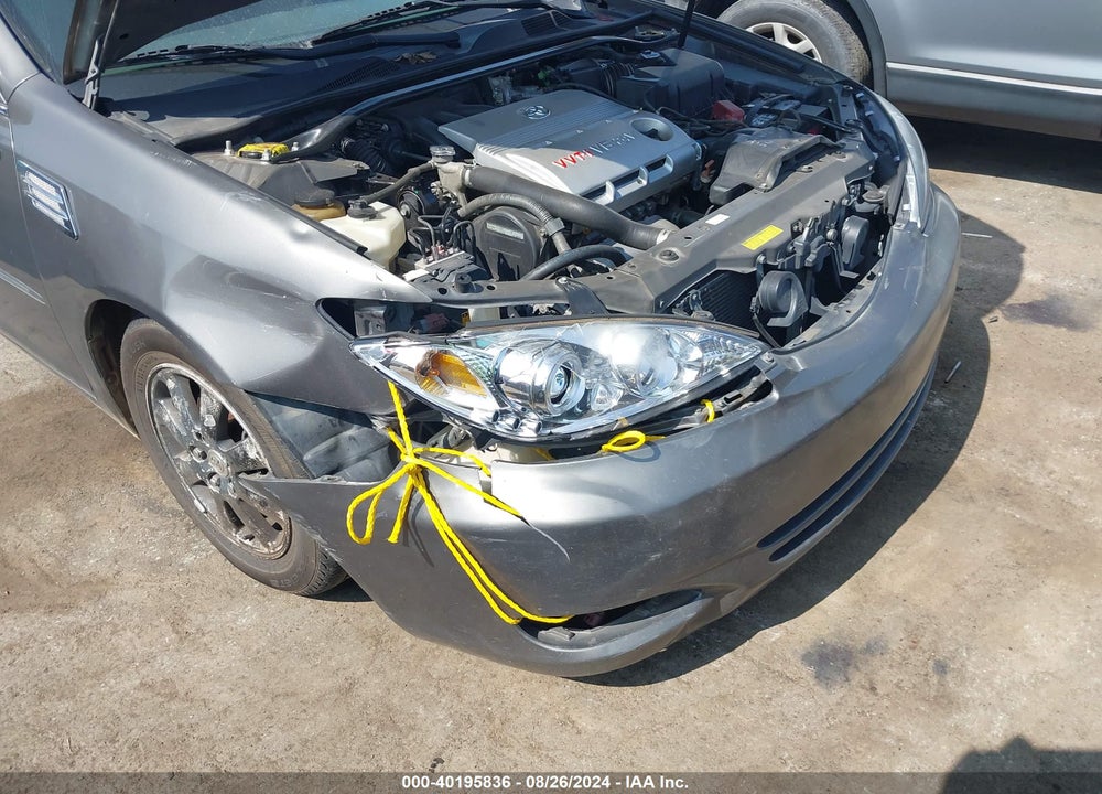 2004 TOYOTA CAMRY XLE V6 VIN: 4T1BF30K94U579946