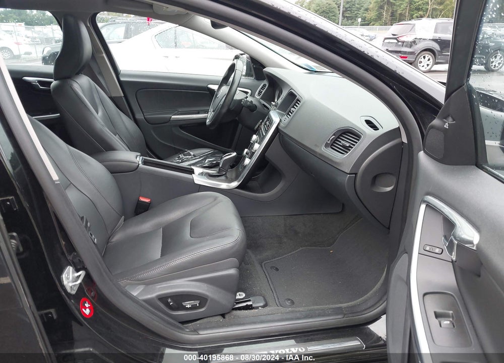 2016 VOLVO V60 T5 PREMIER VIN: YV1612SK2G1311901