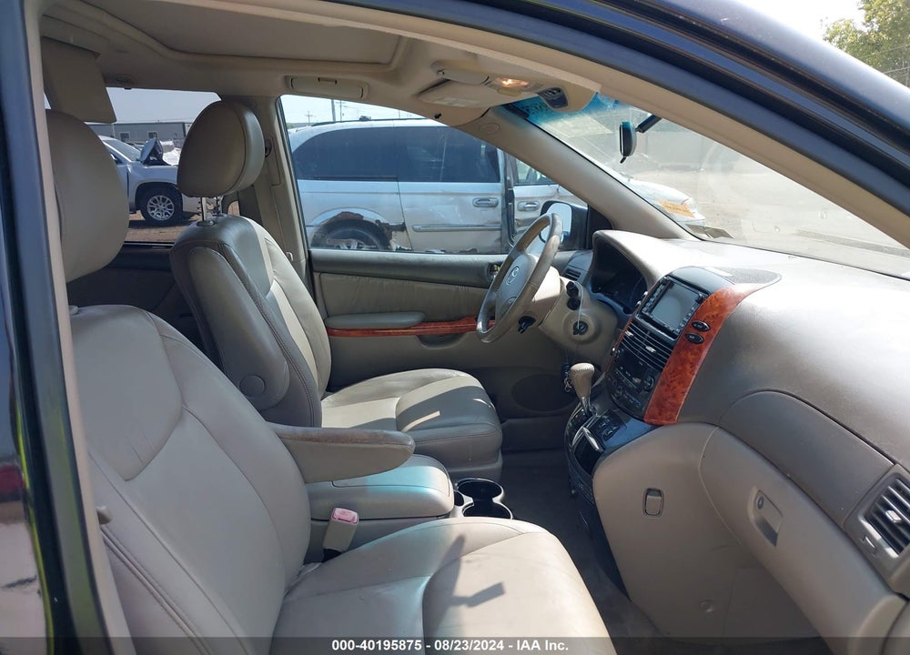 2009 TOYOTA SIENNA XLE/XLE LIMITED VIN: 5TDZK22C29S262780