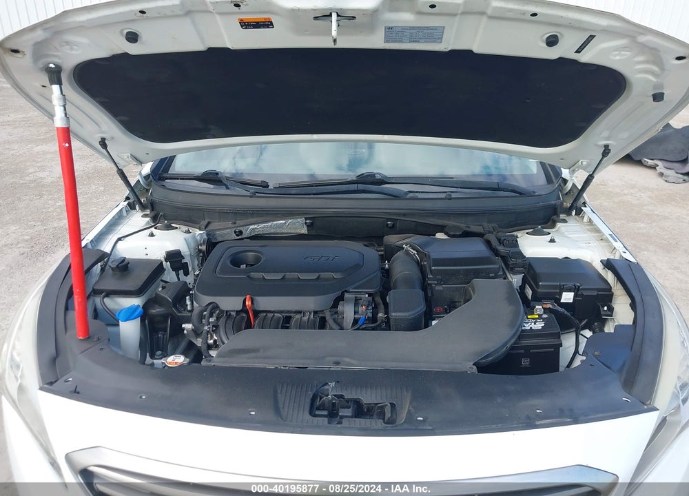 2017 HYUNDAI SONATA VIN: 5NPE24AFXHH461568
