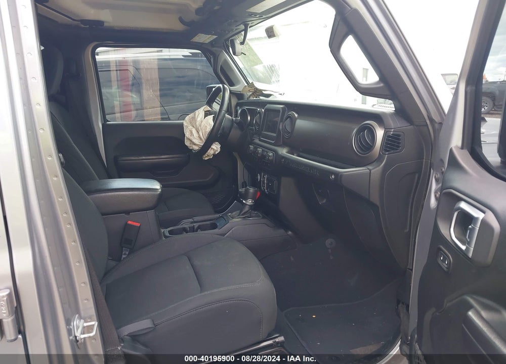 2018 JEEP WRANGLER UNLIMITED SPORT S 4X4 VIN: 1C4HJXDG1JW272216