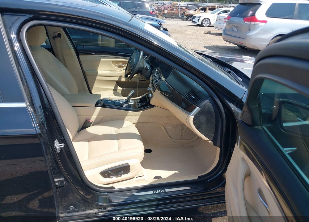 2014 BMW 528I VIN: WBA5A5C54ED512221