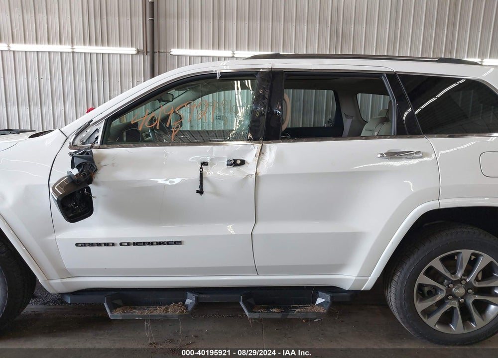2017 JEEP GRAND CHEROKEE OVERLAND 4X4 VIN: 1C4RJFCG1HC694613
