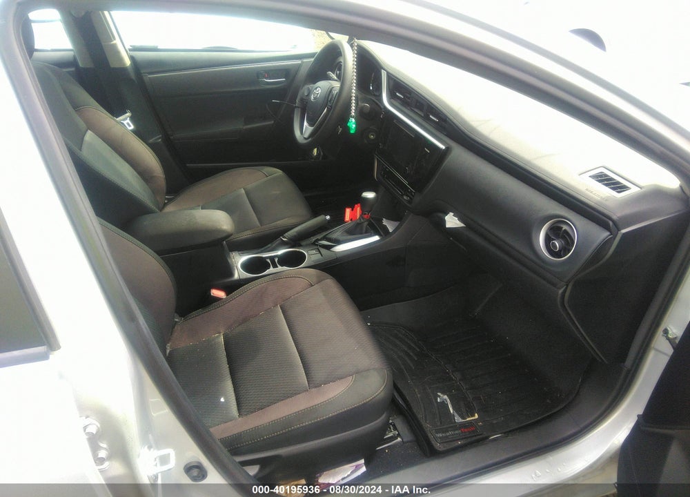 2017 TOYOTA COROLLA LE VIN: 2T1BURHE6HC756046