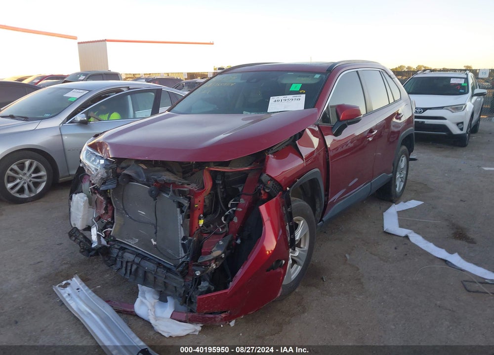 2020 TOYOTA RAV4 XLE VIN: 2T3W1RFV2LW072669