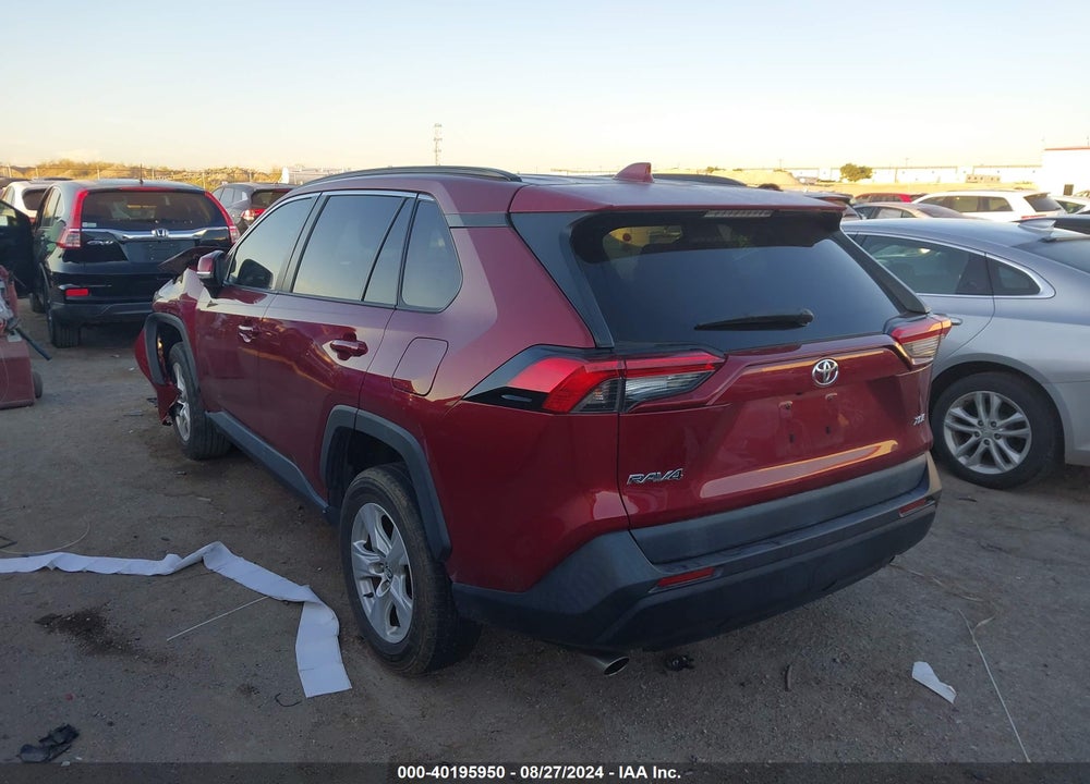 2020 TOYOTA RAV4 XLE VIN: 2T3W1RFV2LW072669