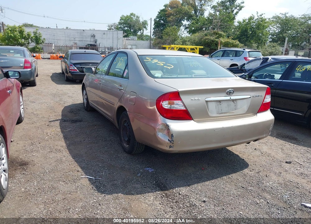 2002 TOYOTA CAMRY LE VIN: 4T1BE32K12U618378