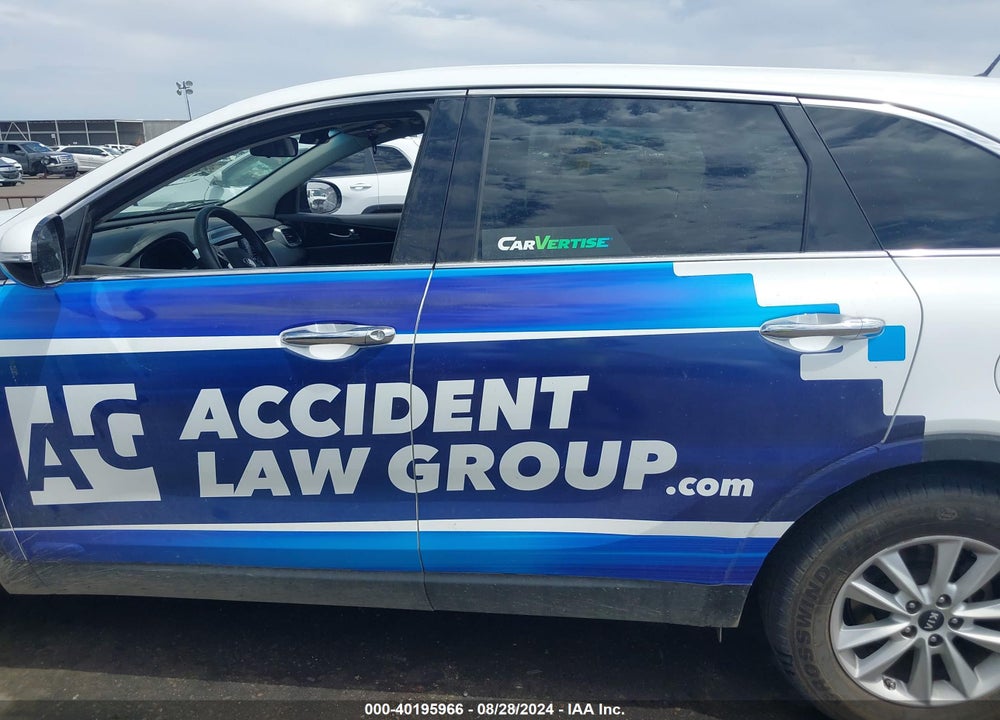 2019 KIA SORENTO LX/S VIN: 5XYPGDA51KG485905