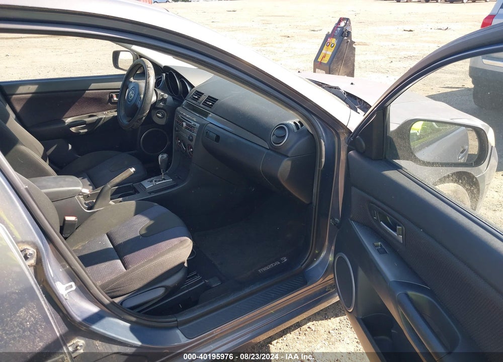2007 MAZDA 3 S TOURING VIN: JM1BK324471681272