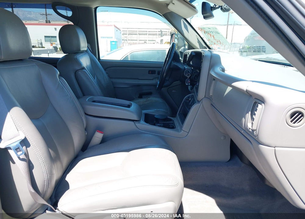 2006 GMC SIERRA 1500 SLT VIN: 2GTEK13TX61117125