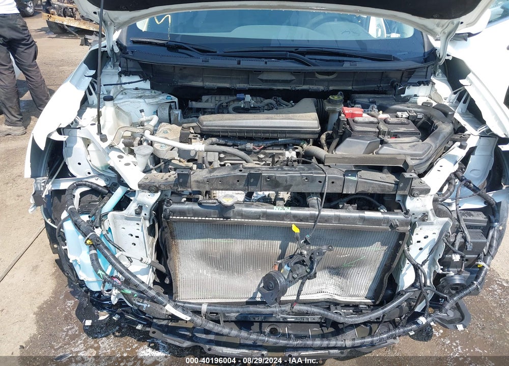 2017 NISSAN ROGUE S VIN: JN8AT2MV2HW008045