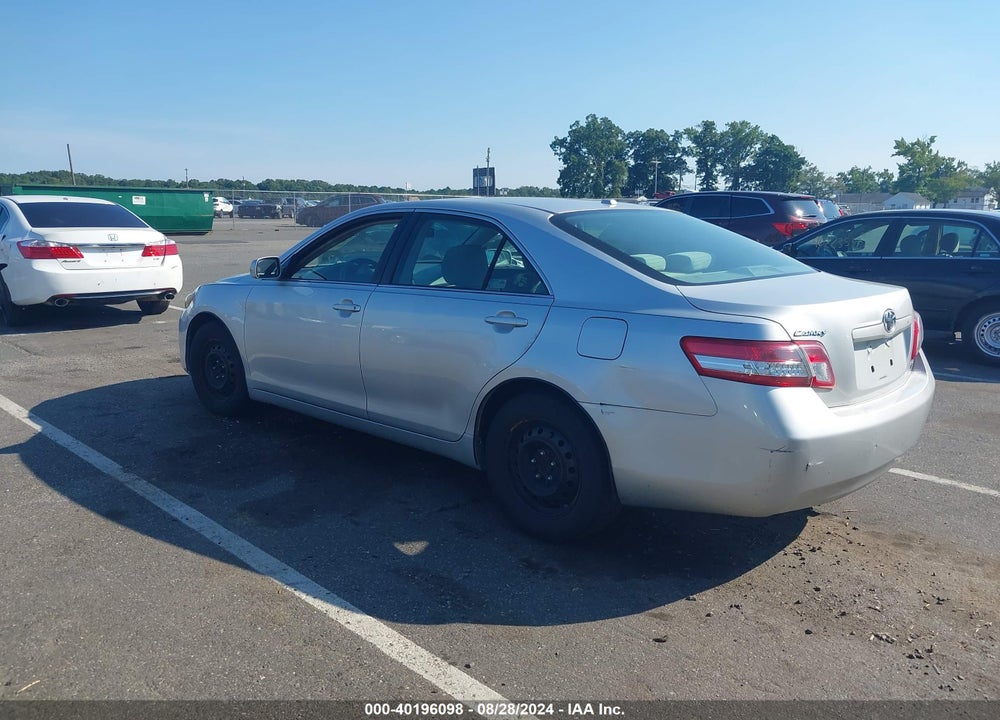 2010 TOYOTA CAMRY LE VIN: 4T1BF3EK5AU085751