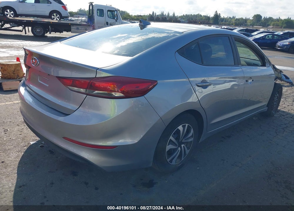 2017 HYUNDAI ELANTRA SE VIN: 5NPD74LF3HH192940