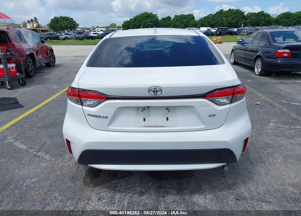 2022 TOYOTA COROLLA LE VIN: JTDEPMAE7N3026121